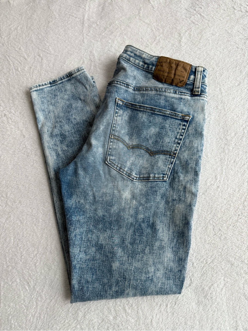 Men's American Eagle Light Wash Blue Jeans - Classic 360 Extreme Flex 34x32